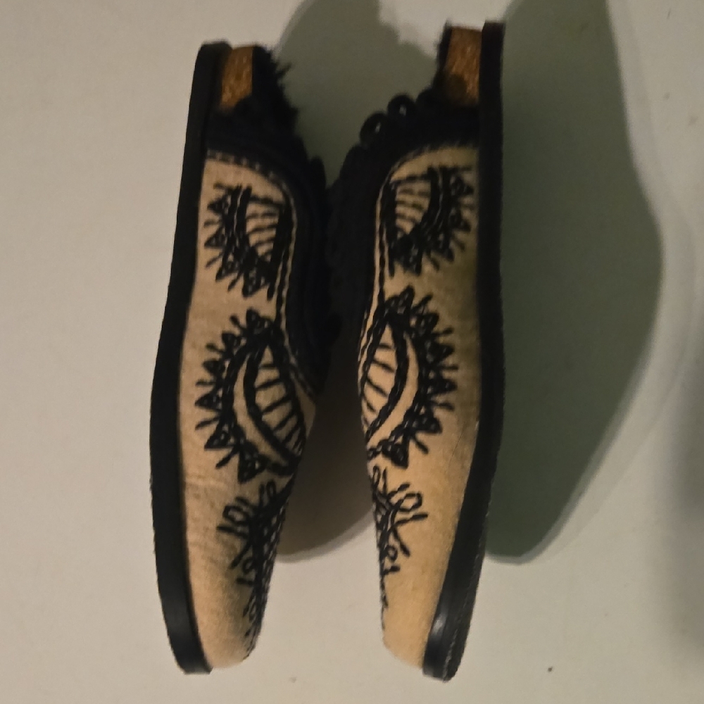 Free People Black and Tan Embroidered Slippers - Picture 5 of 6